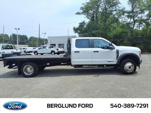 Used 2023 Ford F550 4x4 Crew Cab Super Duty image 4
