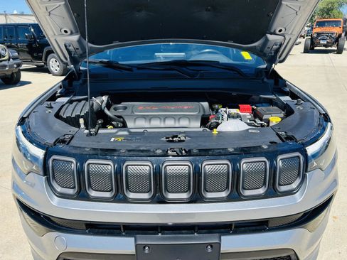 Used 2022 Jeep Compass High Altitude AWD/4WD image 43