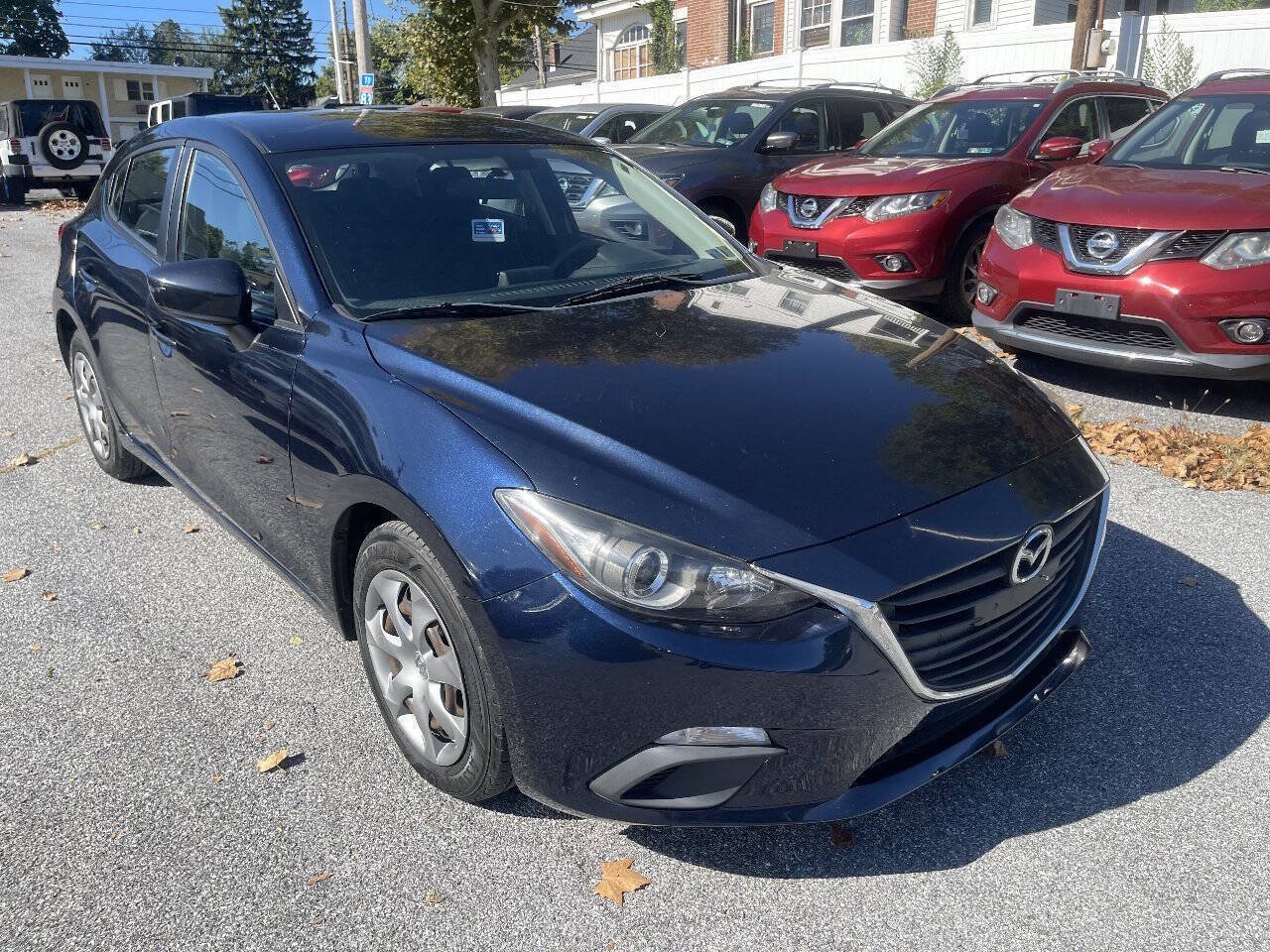 Used 2014 MAZDA MAZDA3 i Sport FWD image 3
