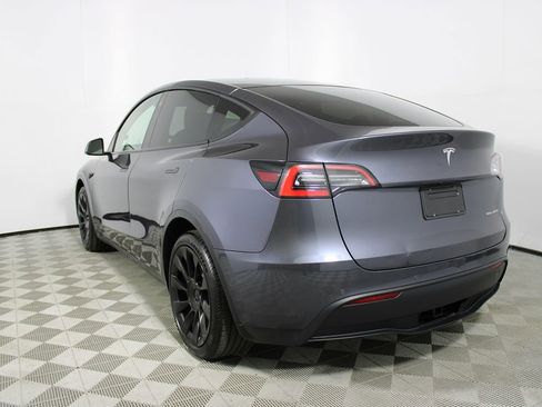 Used 2020 Tesla Model Y Long Range image 32