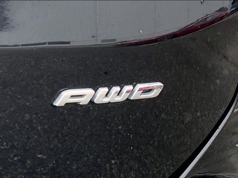 Used 2023 Ford Edge Titanium image 15