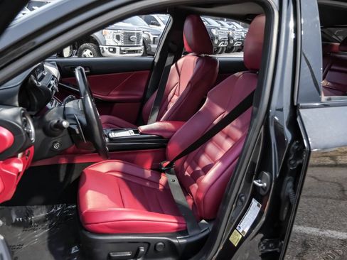 Used 2022 Lexus IS 500 image 35