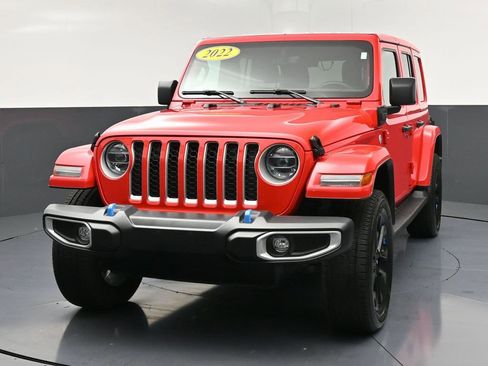 Used 2022 Jeep Wrangler Unlimited Sahara w/ Cold Weather Group image 3
