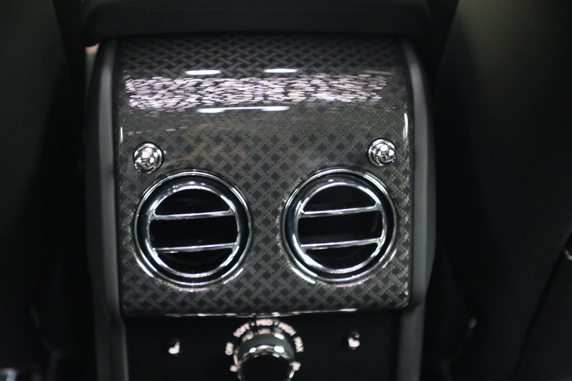 New 2027 Rolls-Royce Cullinan Black Badge AWD/4WD image 39