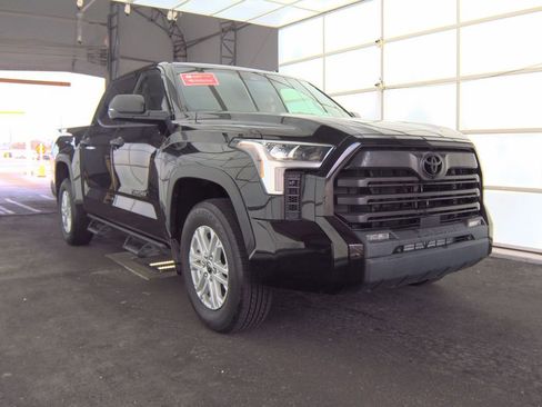 Used 2023 Toyota Tundra SR5 w/ SR5 Convenience Package image 2