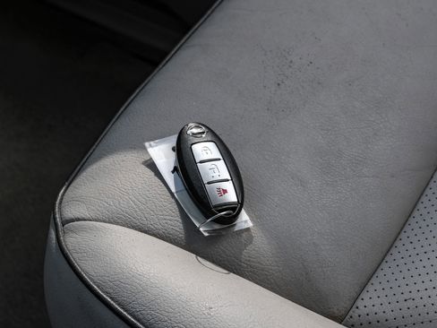 Used 2015 Nissan Quest S FWD image 53