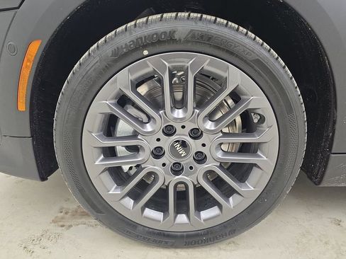 New 2026 MINI Cooper 4-Door Hardtop image 11