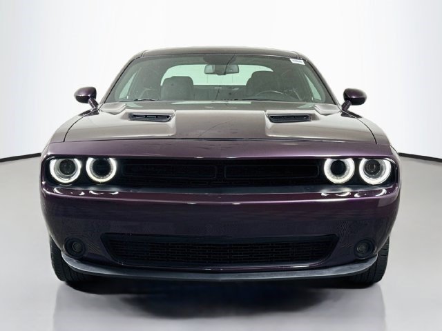 Used 2022 Dodge Challenger SXT w/ Blacktop Package RWD image 2