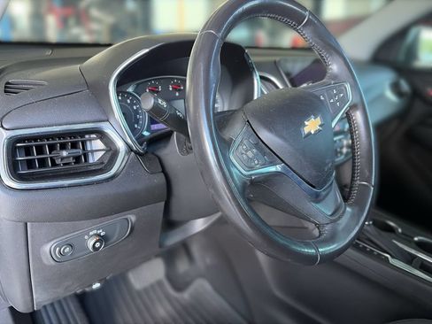 Used 2019 Chevrolet Equinox LT FWD image 12