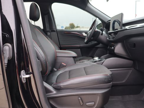 Used 2023 Ford Escape ST-Line Select w/ Tech Pack #2 image 13