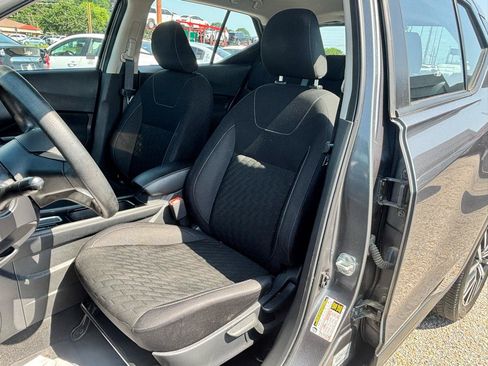Used 2023 Nissan Kicks SV FWD image 55