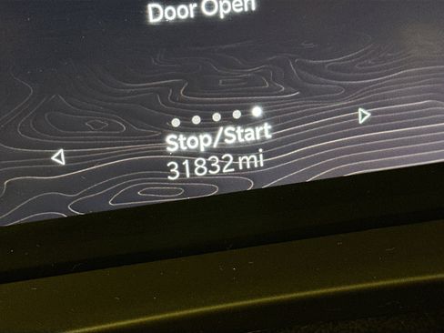 Used 2022 Jeep Grand Cherokee L Limited image 19