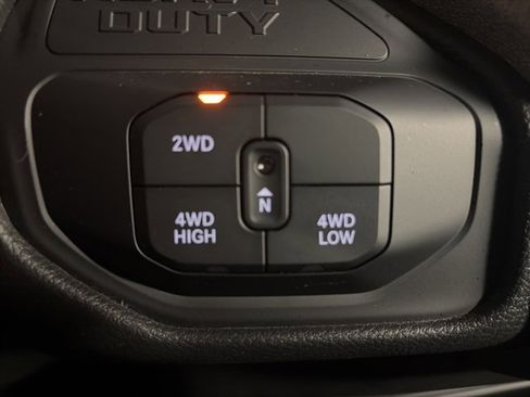 Used 2025 RAM 2500 Tradesman w/ Chrome Appearance Group image 40