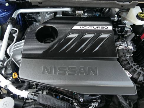 Used 2023 Nissan Rogue SV FWD image 27