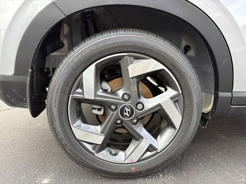 New 2026 Hyundai Venue SEL FWD image 15
