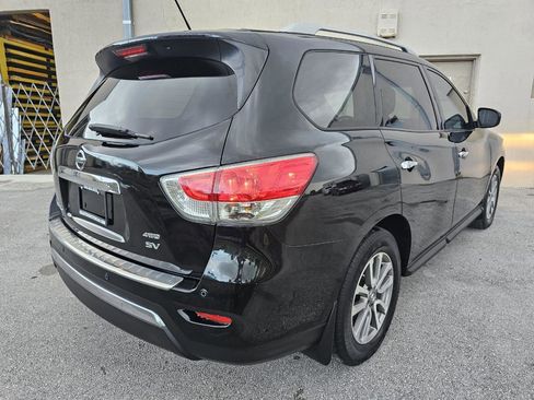 Used 2015 Nissan Pathfinder SV AWD/4WD image 14