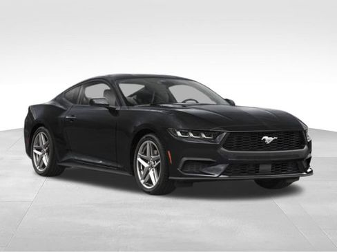 Used 2025 Ford Mustang Coupe RWD image 35