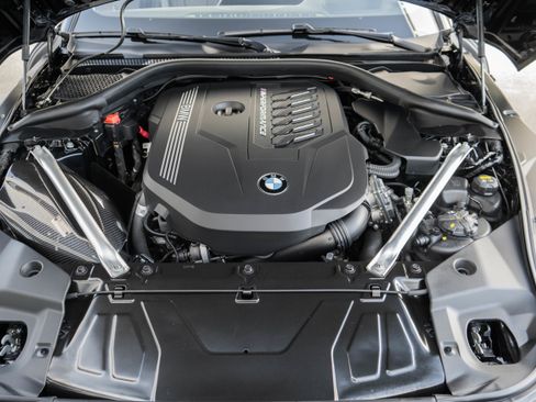 Used 2022 BMW Z4 M40i w/ Premium Package RWD image 32