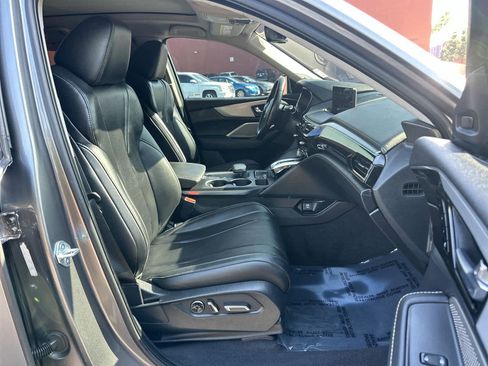 Certified 2023 Acura MDX FWD w/ Technology Package image 14