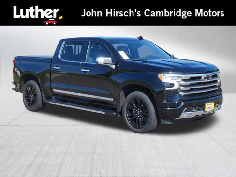 Used 2024 Chevrolet Silverado 1500 High Country w/ High Country Premium Package AWD/4WD image 1