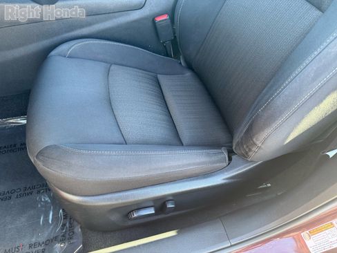 Used 2024 Nissan Altima 2.5 SV image 13