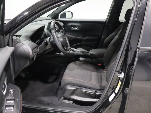 Used 2024 Honda HR-V Sport image 10