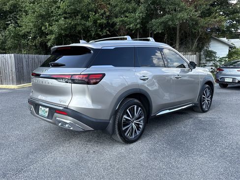 Used 2022 INFINITI QX60 Sensory w/ Vision Package image 5