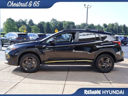 Used 2025 Subaru Crosstrek 2.5i Sport AWD/4WD image 3