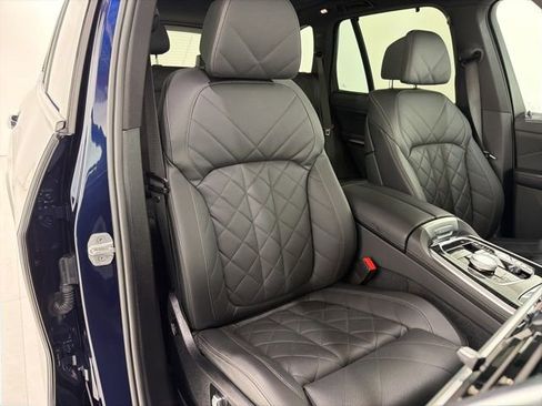 Certified 2024 BMW X5 M60i AWD/4WD image 19