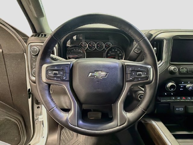 Used 2022 Chevrolet Silverado 1500 RST AWD/4WD image 10
