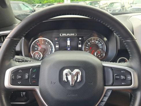 Used 2023 RAM 1500 Big Horn AWD/4WD image 36