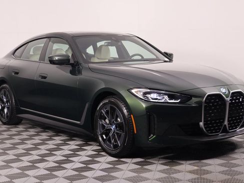Used 2023 BMW i4 eDrive35 w/ Premium Package RWD image 3