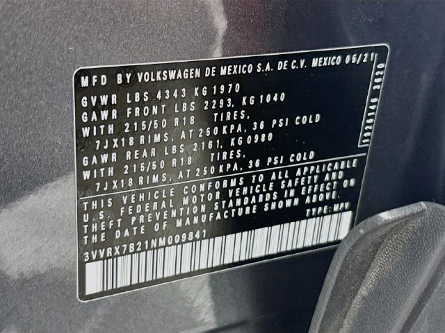 Certified 2022 Volkswagen Taos SE FWD image 34