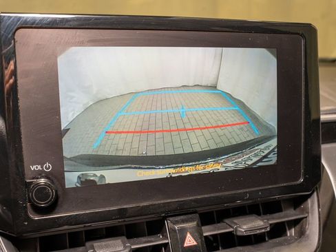 Certified 2024 Toyota Corolla LE image 13