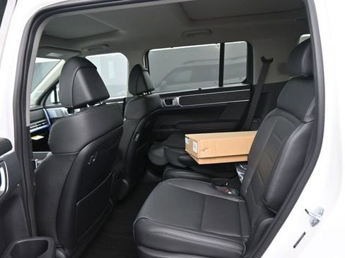 New 2026 Hyundai Santa Fe Limited image 16