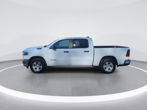 Used 2025 RAM 1500 Big Horn AWD/4WD image 5