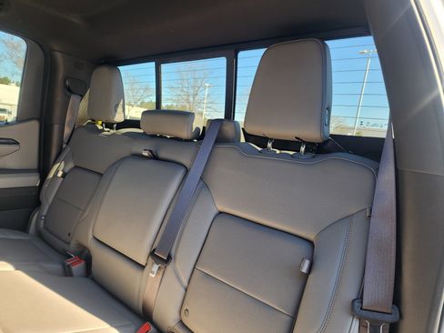 Used 2024 Chevrolet Silverado 1500 LTZ w/ Technology Package image 14