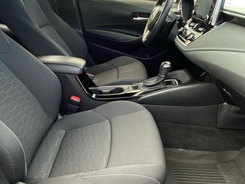 Used 2022 Toyota Corolla SE FWD image 36