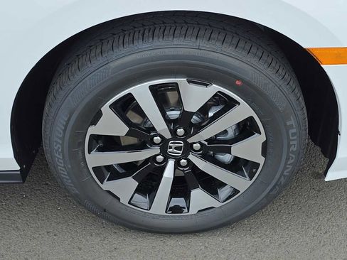 New 2026 Honda Odyssey EX-L image 9