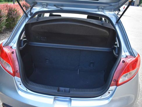 Used 2013 MAZDA MAZDA2 Sport FWD image 42