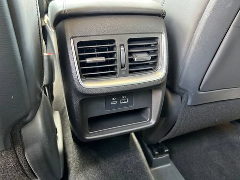 Used 2025 INFINITI QX50 Luxe AWD/4WD image 21