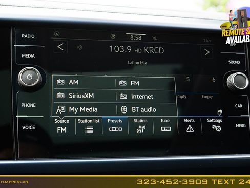 Used 2023 Volkswagen Taos SE w/ Panoramic Sunroof Package FWD image 32