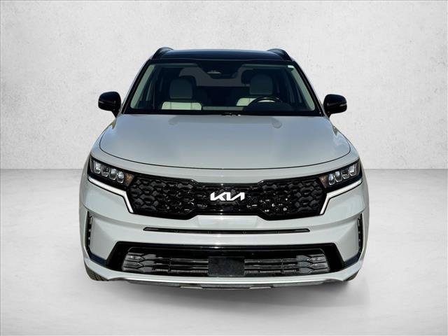 Used 2023 Kia Sorento EX w/ Panoramic Sunroof Package FWD image 2