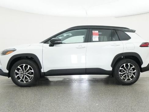 New 2026 Toyota Corolla Cross SE image 19