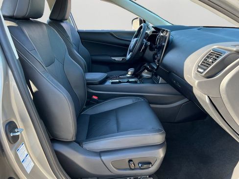 Used 2023 Lexus NX 350 AWD w/ Luxury Package image 7