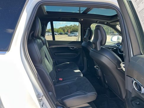 Used 2018 Volvo XC90 T5 R-Design w/ Convenience Package image 6