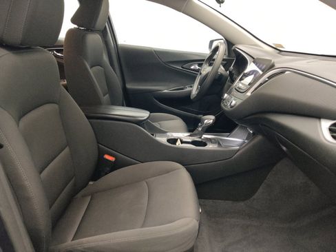 Used 2023 Chevrolet Malibu LT FWD image 21