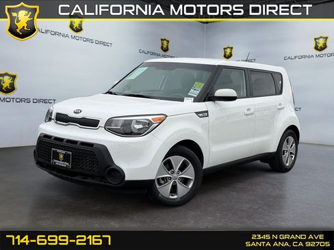 Used 2016 Kia Soul FWD image 1