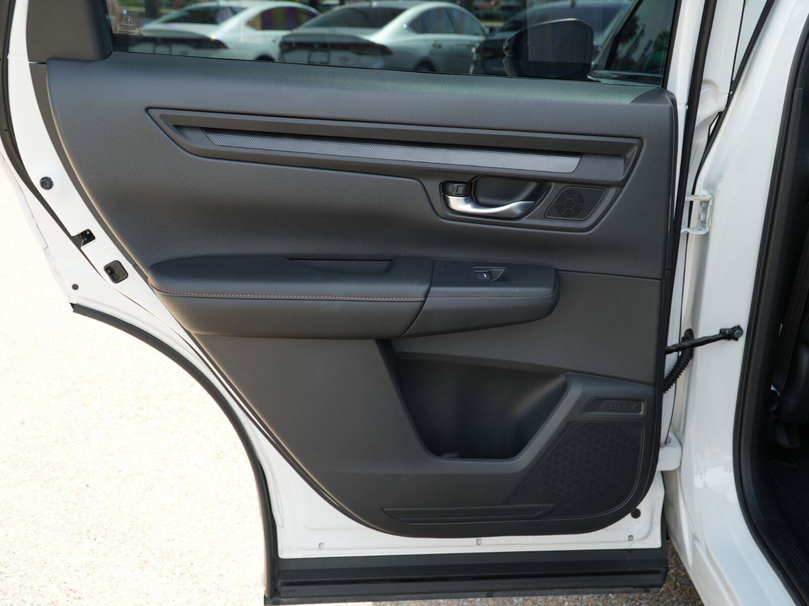 Used 2025 Honda CR-V Sport-L image 19