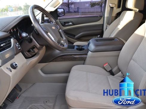 Used 2019 Chevrolet Tahoe LS w/ Enhanced Driver Alert Package image 10